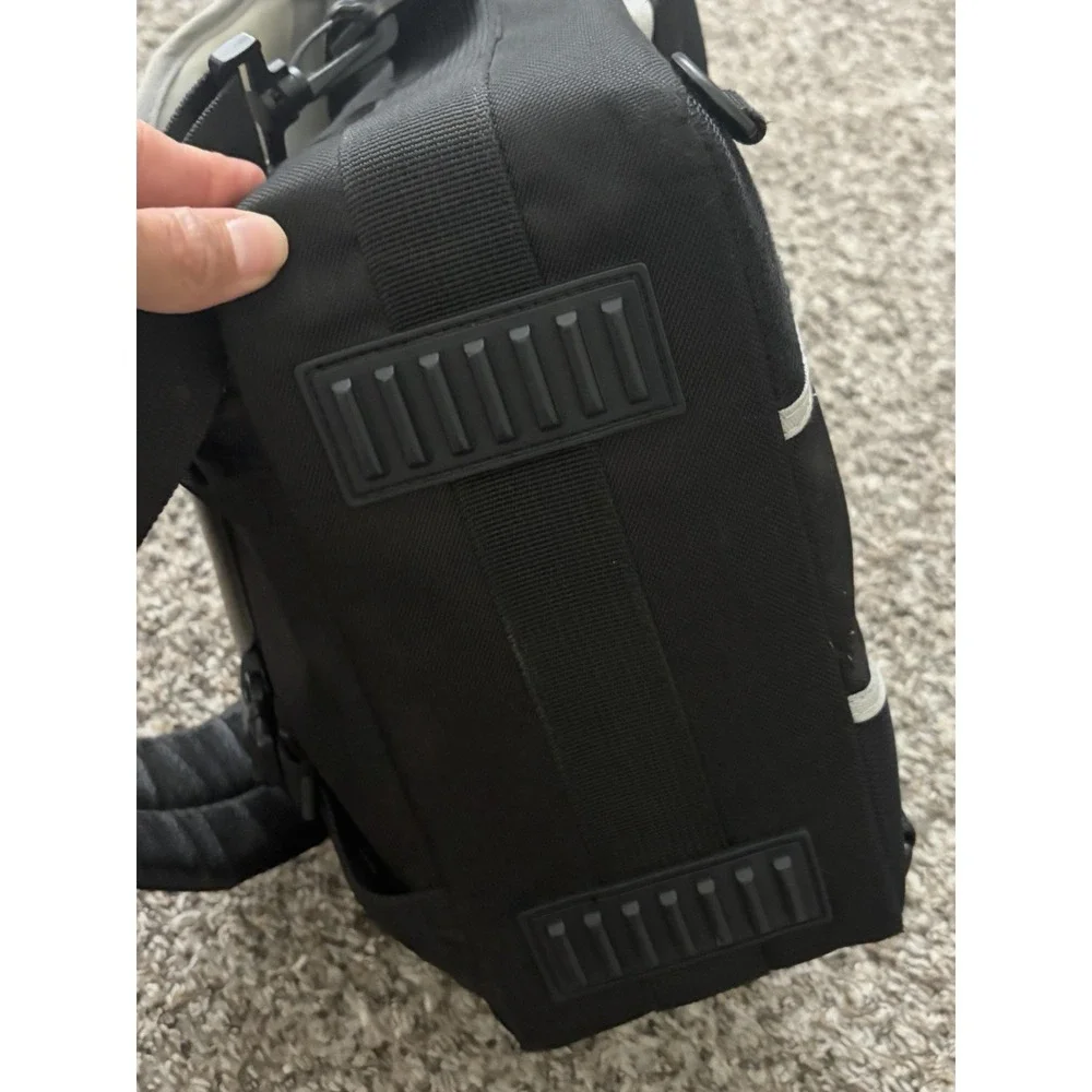 Nikon DSLR Camera Bag Black With Shoulder Strap
